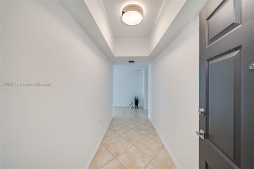 apt-1037-140 S Dixie Hwy, Hollywood, FL, 33020-7331 | Card Image