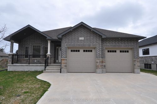 335 6th Ave W, Owen Sound, ON, N4K6K7 | Card Image