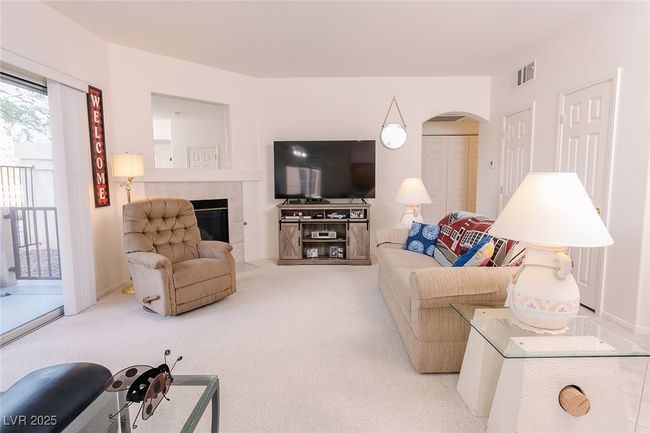 UNIT-101 - 4970 Black Bear Rd, Condo with 2 bedrooms, 2 bathrooms and null parking in Las Vegas NV | Image 16