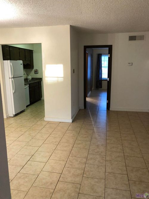 apt-52-3030 Congress Blvd, Baton Rouge, LA, 70808-3103 | Card Image