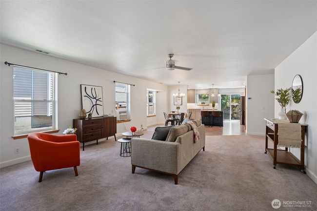 Wide open floor plan is perfect for entertaining! | Image 5