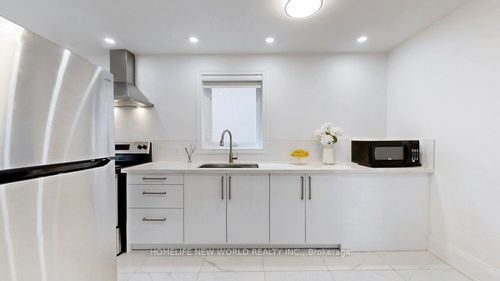 main-fl-14 Franklin Ave, North York, ON, M2N1B6 | Card Image