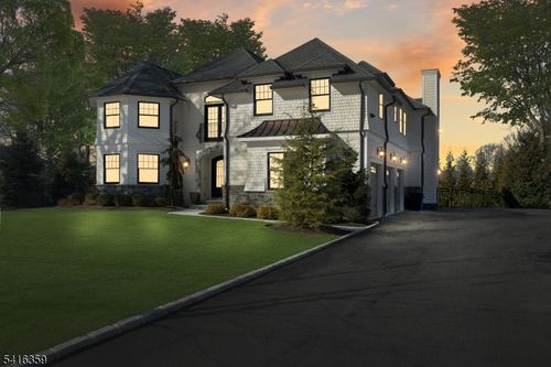 47 Evergreen Dr, North Caldwell, NJ, 07006-4619 | Card Image