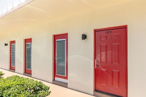 f109-4411 Nw 16th St, Lauderhill, FL, 33313-7129 | Card Image