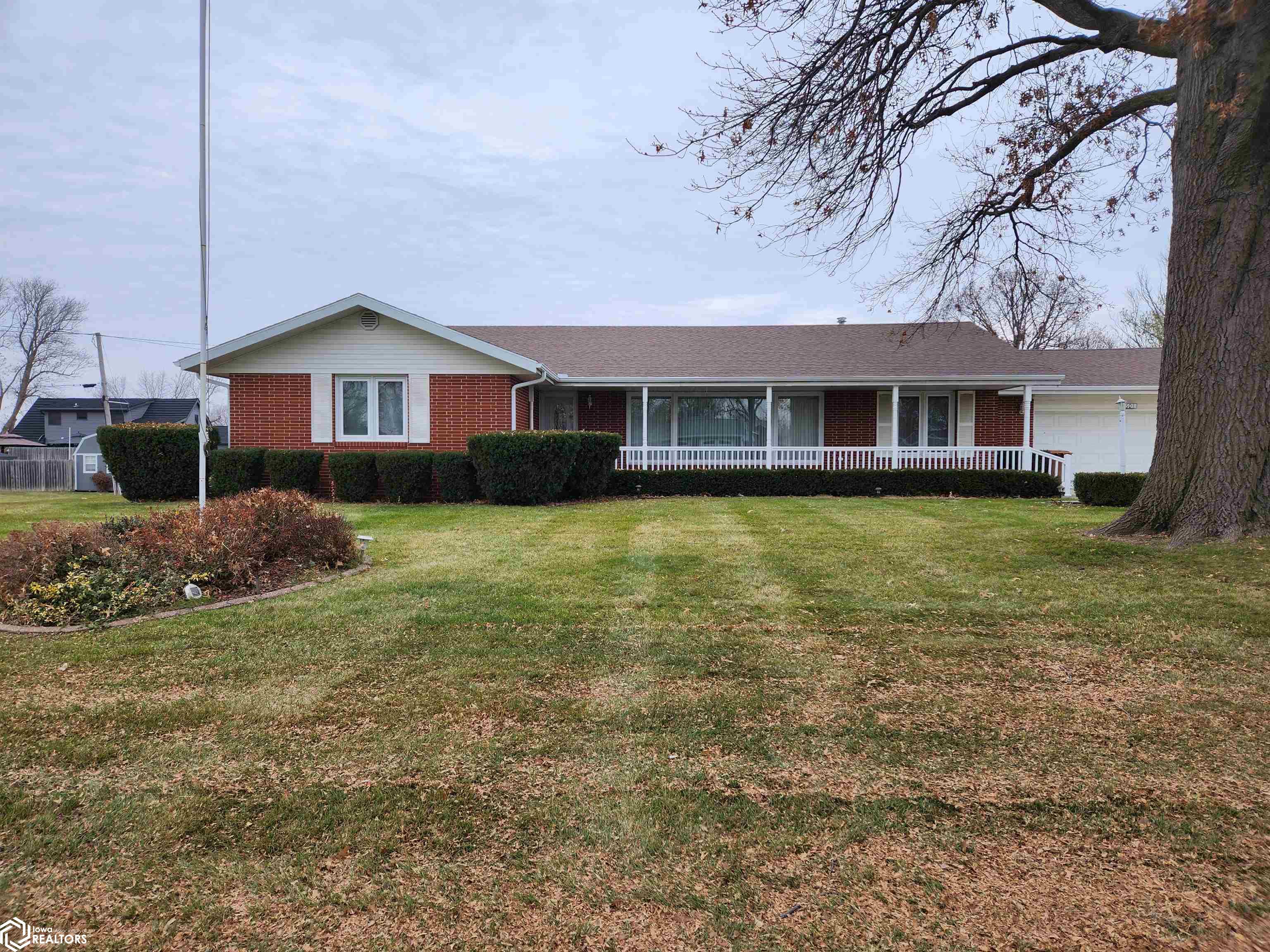 11th Ave, Grinnell, IA 50112