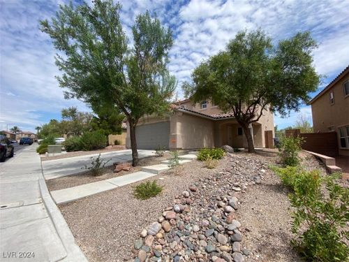 2604 Courlan Dr, North Las Vegas, NV, 89084-3140 | Card Image