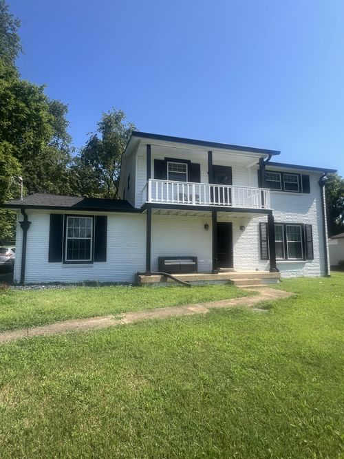 121 Sain Ave, Hendersonville, TN, 37075-5323 | Card Image