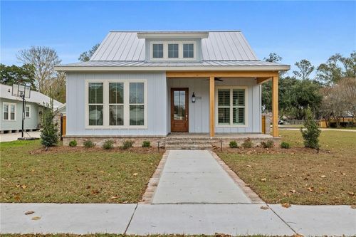 360 N 6th St, Ponchatoula, LA, 70454-3204 | Card Image