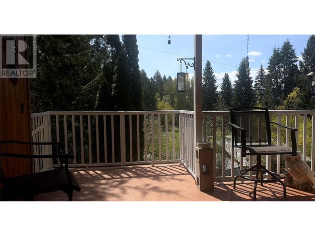 5110 Vance Rd, House other with 3 bedrooms, 3 bathrooms and 2 parking in Canyon BC | Image 29