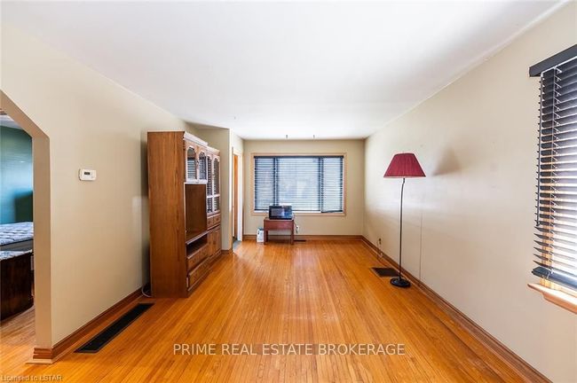 333 Vancouver St, House other with 2 bedrooms, 0 bathrooms and 3 parking in London ON | Image 11