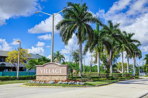 425-425 Southampton B, West Palm Beach, FL, 33417 | Card Image