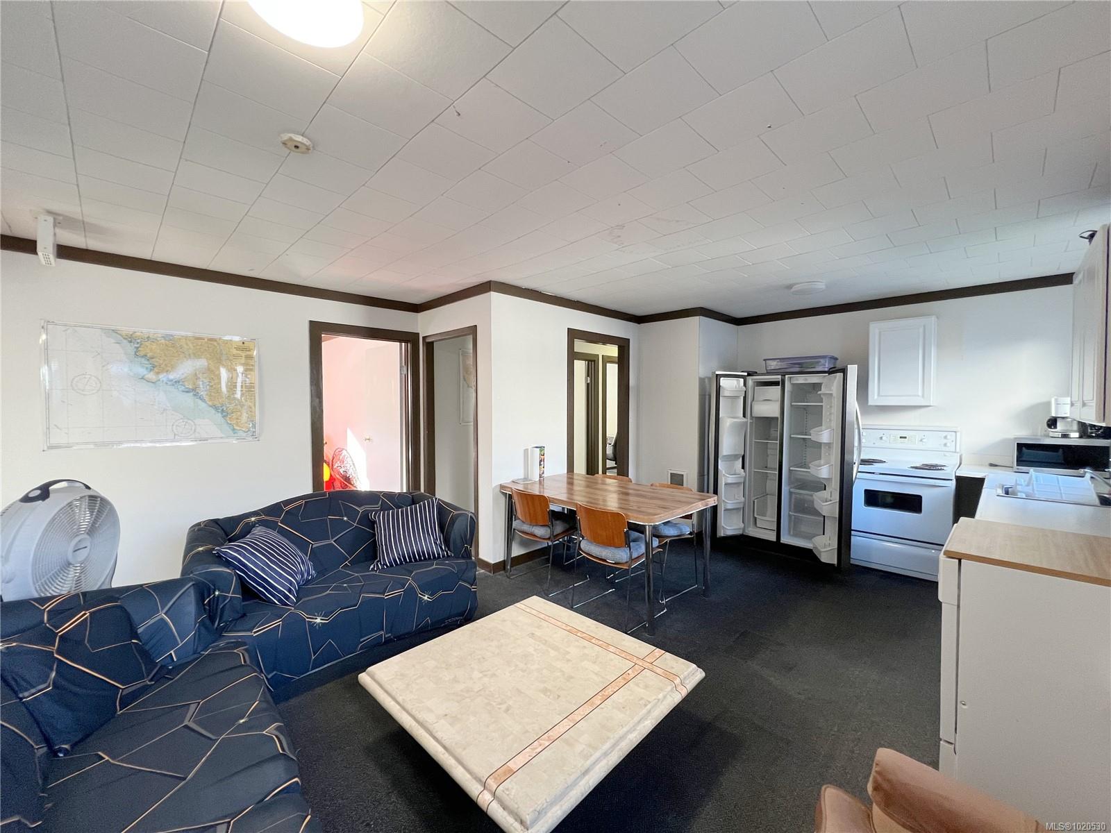 Commercial Sale in Tahsis 5