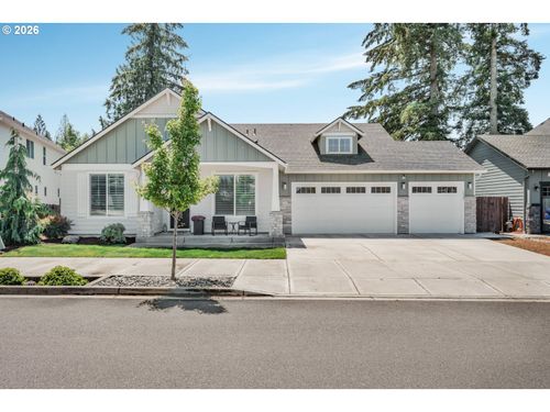 1947 Se 29th St, BattleGround, WA, 98604 | Card Image