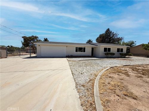 15011 Mission, Hesperia, CA, 92345 | Card Image