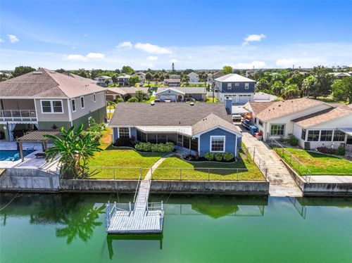 3345 Poinsettia Dr, Hernando Beach, FL, 34607-3422 | Card Image