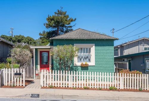 232 Congress Ave, Pacific Grove, CA, 93950-3240 | Card Image