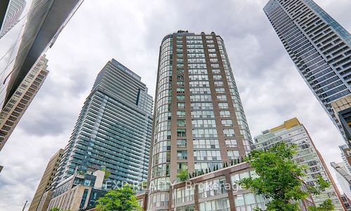 2508-24 Wellesley St W, Toronto, ON, M4Y2X6 | Card Image