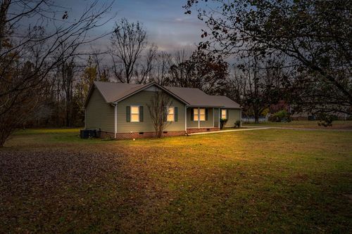 99 Arrowhead Dr, Manchester, TN, 37355-2839 | Card Image