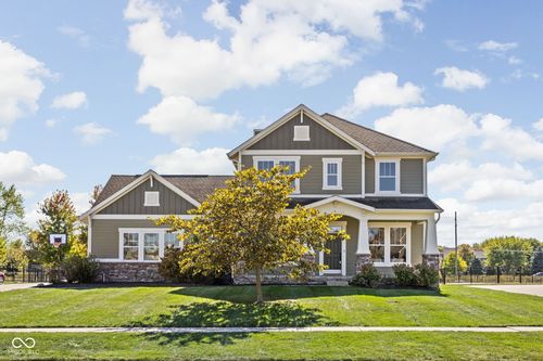 9159 Brookstone Pl, Zionsville, IN, 46077-5520 | Card Image