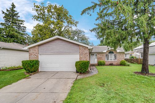 173 Cedarwood Dr, Steger, IL, 60475-1574 | Card Image