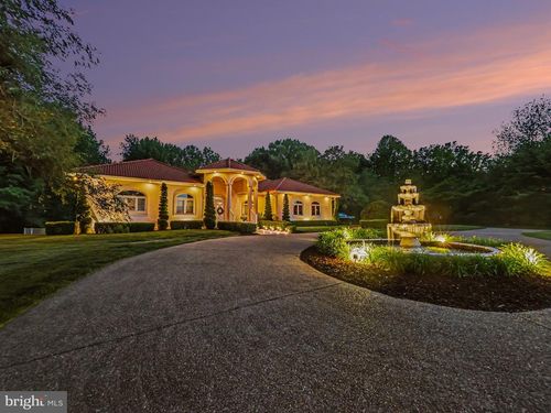 11227 N Club Dr, FREDERICKSBURG, VA, 22408-2054 | Card Image