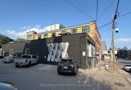101-828 Richmond St W, Toronto, ON, M6J1C9 | Card Image