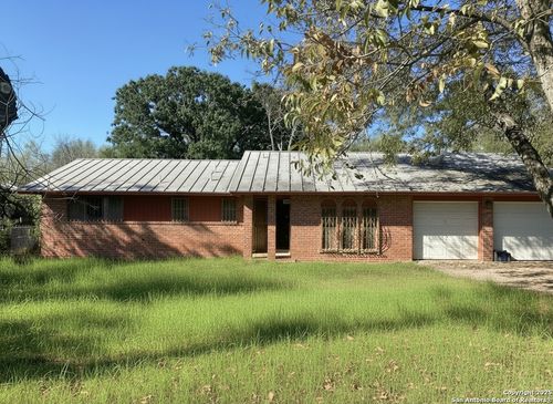 127 Roesler Rd, San Antonio, TX, 78220-3323 | Card Image