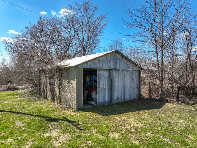 9915 Van Buren Rd, House other with 3 bedrooms, 1 bathrooms and null parking in Fowlerville MI | Image 20