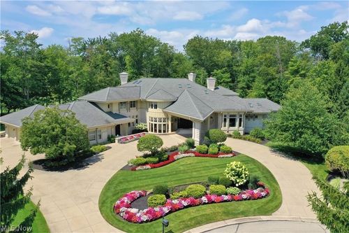 735 Hardwick Dr, Aurora, OH, 44202-7005 | Card Image
