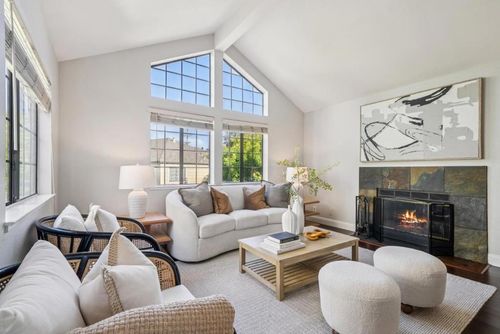 3182 Heather Ridge Dr, San Jose, CA, 95136-3713 | Card Image