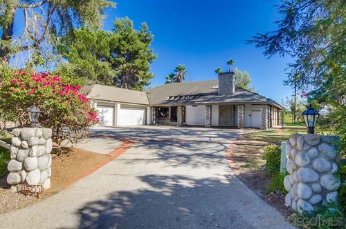 15235 Crestview Ct, Poway, CA, 92064-2237 | Card Image