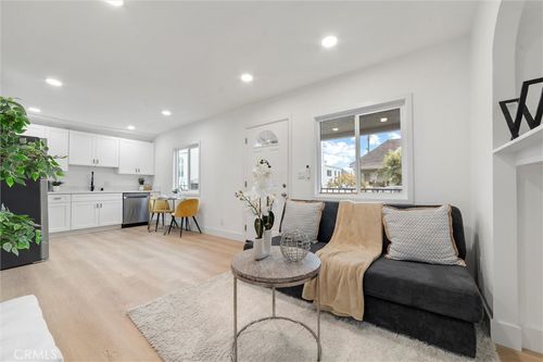 2315 Stanford Ave, Los Angeles, CA, 90011-1603 | Card Image