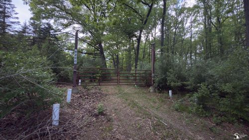 4200 Secor Rd, Ida, MI, 48140-9719 | Card Image