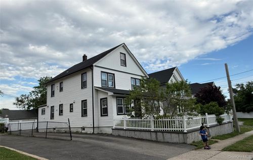 168 Jefferson Ave, Roslyn Heights, NY, 11577-2015 | Card Image