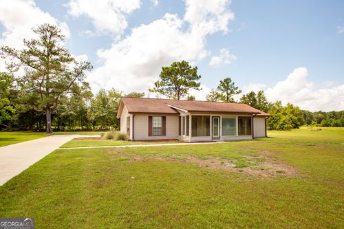 3318 Dean Still Rd, Blackshear, GA, 31516-4914 | Card Image