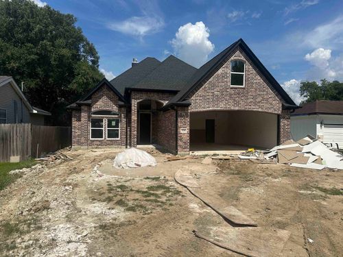 3210 Maple Ave, Groves, TX, 77619-5738 | Card Image