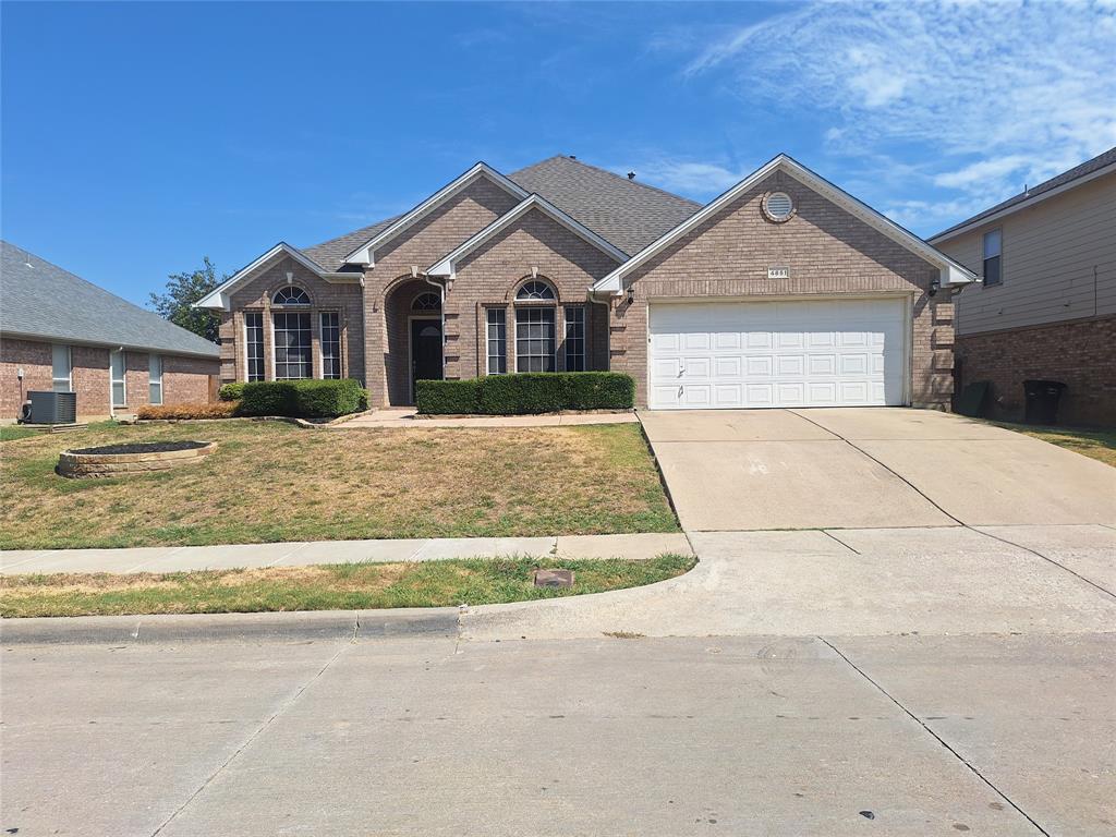 Diamond Trace Trl, Fort Worth, TX 76244