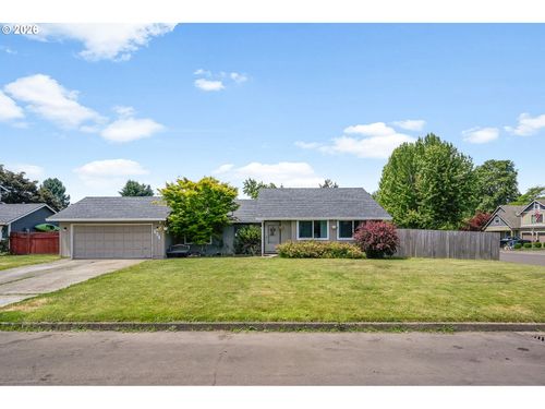 604 Sw 2nd Ct, Battle Ground, WA, 98604-8421 | Card Image