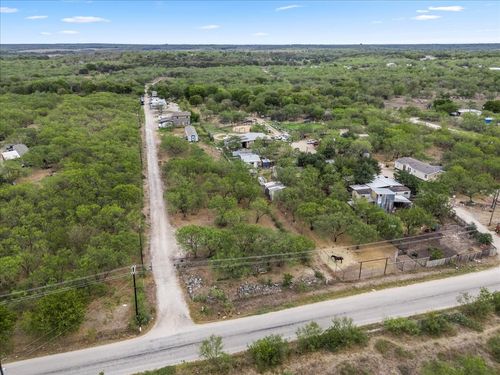 211 Caldwell Rd, Dale, TX, 78616-2351 | Card Image