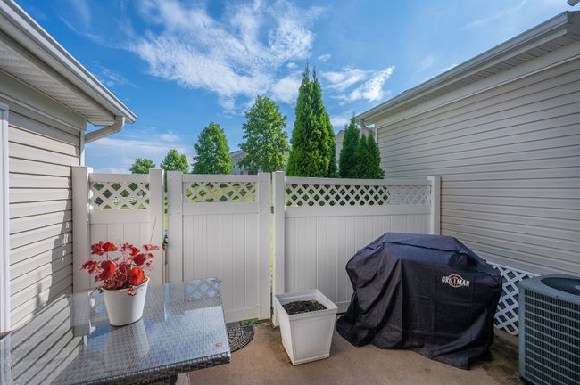 1857 Shaylin Loop, Townhouse with 2 bedrooms, 3 bathrooms and 2 parking in Antioch TN | Image 18