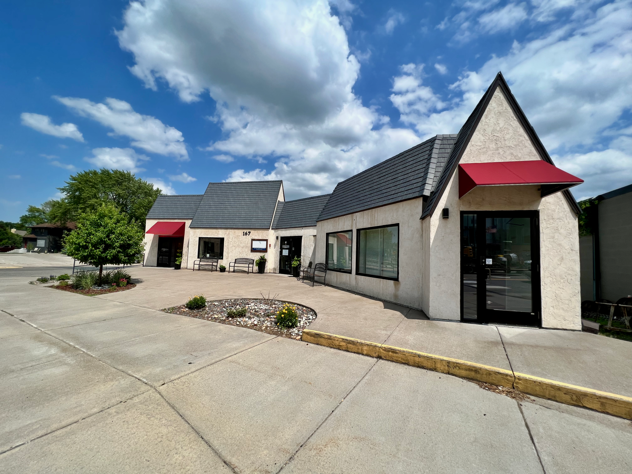 Commercial Sale in Forest Lake 3