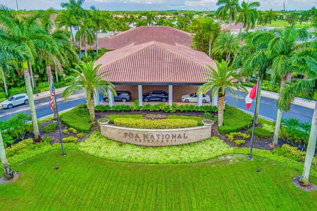 405 Brackenwood Ln S, Condo with 2 bedrooms, 2 bathrooms and null parking in Palm Beach Gardens FL | Image 52