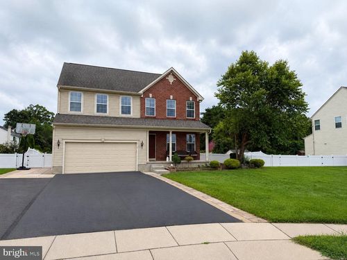 5 Goodyear Ln, Burlington, NJ, 08016-3417 | Card Image