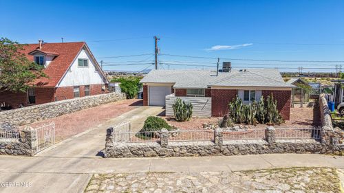 10420 Palomino St, El Paso, TX, 79924-2014 | Card Image