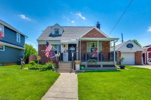 2035 Tampa Avenue, Cleveland, OH, 44109 | Card Image