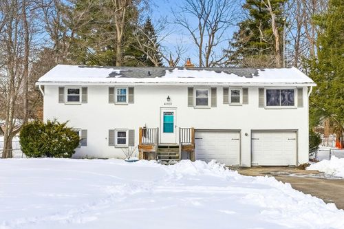 4022 W Glen Oaks Dr, Bloomington, IN, 47403-3116 | Card Image