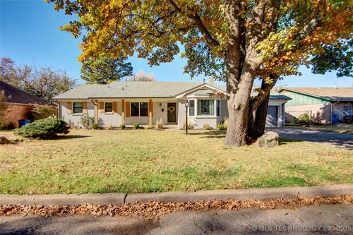 5132 Atlanta Ave, Tulsa, OK, 74105-6606 | Card Image
