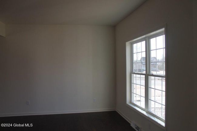 37 Jack Dr, House other with 3 bedrooms, 3 bathrooms and 4 parking in Mechanicville NY | Image 13