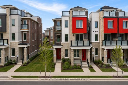 401-1034 Reflection Pl, Pickering, ON, L1X0L1 | Card Image