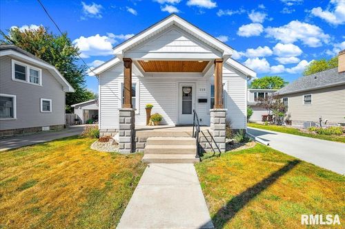 115 S Liberty Ave, Morton, IL, 61550-1821 | Card Image